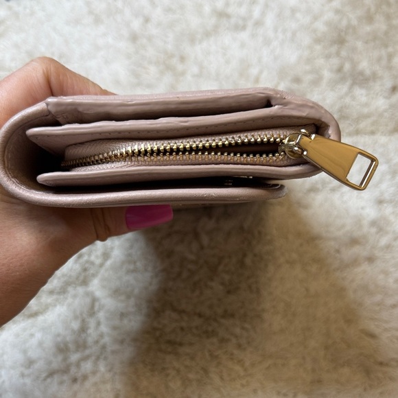 Tory Burch Blush Pink Britten Duo Envelope Continental Wallet with Gold Logo - Picture 5 of 13